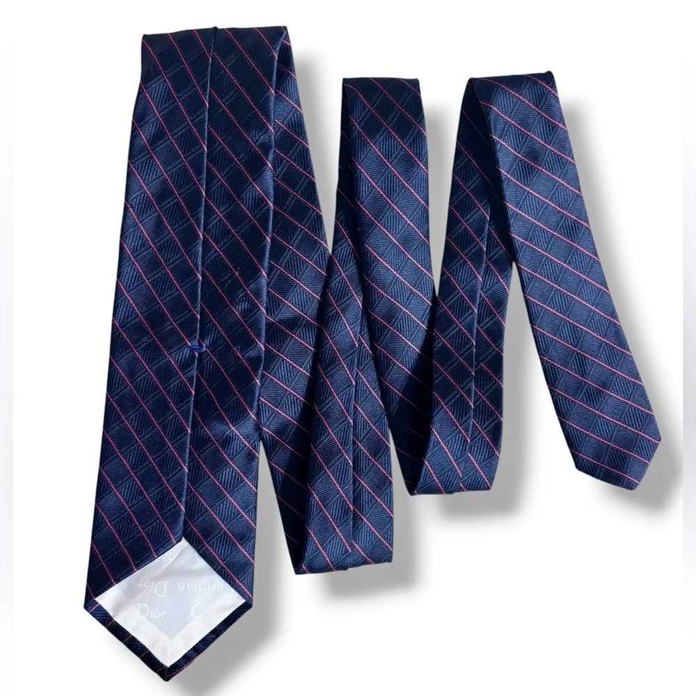 CHRISTIAN DIOR  Logo Navy & Red Woven Diamond Pattern Tie VINTAGE